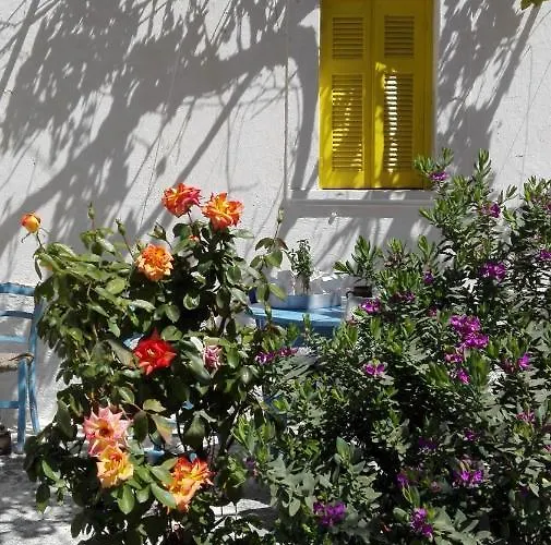 Artist - Triantafyllou Birth House 公寓