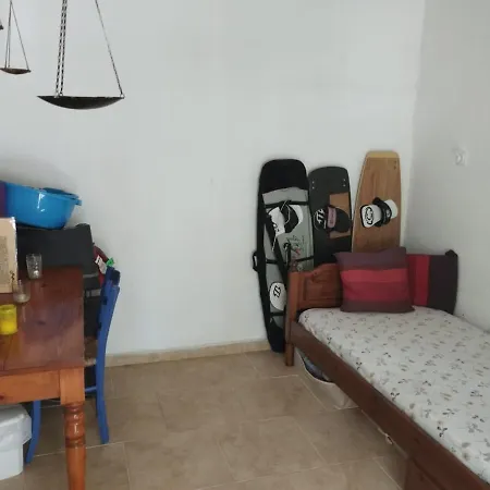 Apartment Artist - Triantafyllou Birth House