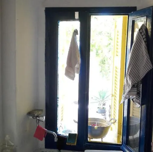 Daire Artist - Triantafyllou Birth House *