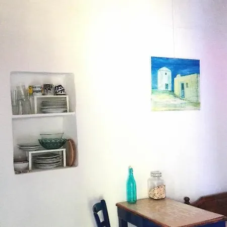 דירה Artist - Triantafyllou Birth House קפלוס